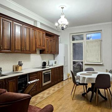 Євгена Коновальця вул. (Щорса), 36-Б