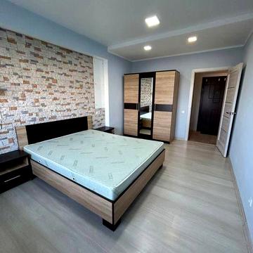 Оренда 1К+кухня студія в ЖК Лебединий Ревуцького 40В Харківська