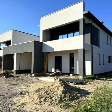 Будинок, дуплекс