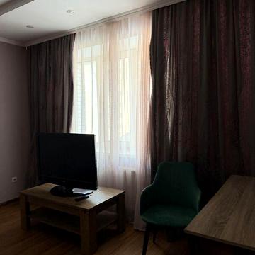 Довгострокова оренда 1к Квартира Інститутська вулиця