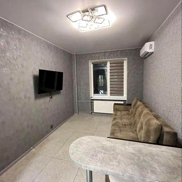 Продам студию м. Киевская ЖК Безтужевские сады