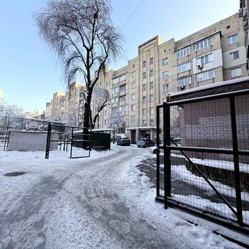 Січових Стрільців 32. Центр. Без комісіі орендарю.