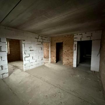 2-кімнатна квартира біля Палацу дітей та Юнацтва