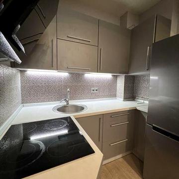 Однокомнатная на Таирова в Киевском районе.Левитана угол Жукова