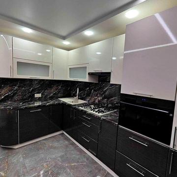 Оренда 2-кім. квартири з євроремонтом в ЖК Андорра