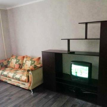 2-кімнатна квартира з ремонтом вул. Князя Острозького