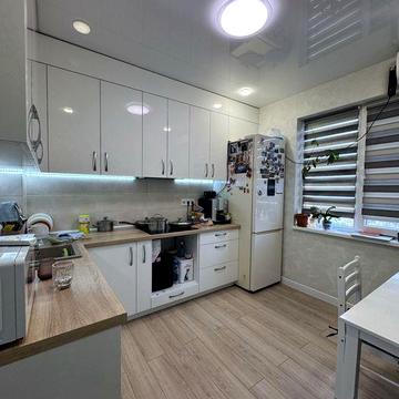 Продаж 2-кім новобудови р-н ТЦ Майдан!