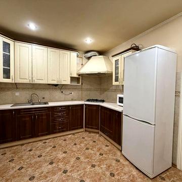 Продаж 3-кім. квартири з ремонтом вул. Марка Вовчка, 50м2