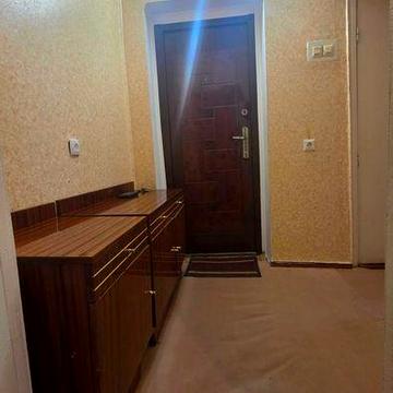 Терміновий продаж 1-кім.кв.по вул.Незажежності