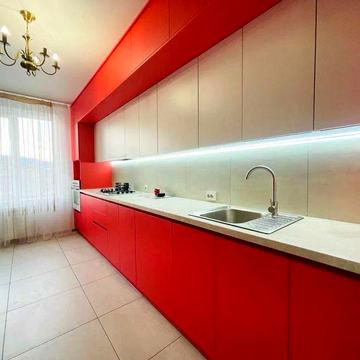 Продам! Велику 2 кімнатну з ремонтом, меблями та технікою!