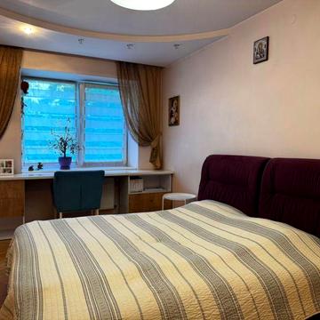 Продаж 2 кімн кв по вул Лазаренка( р-н Сахарова)