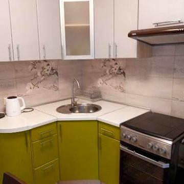 Продам 2х кімнатну квартиру вул. Варшавська