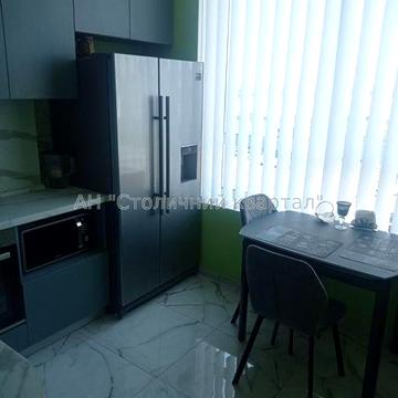 Продаж 2к квартири метро Вирлиця ЖК Метро Парк.