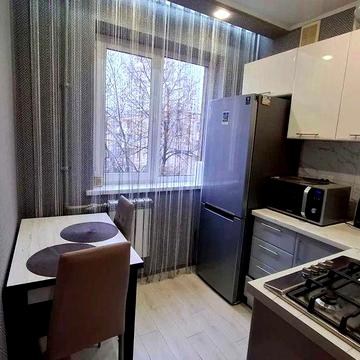 Продам 2 ком. кв. метро Барабашова, проспект Юбилейный, ТРК Украина