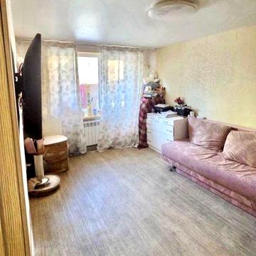 D1M Продам 1 кімн. квартиру поліпшеного планування, 40 м2.