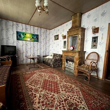 Дача з грубою, великим каміном та банею