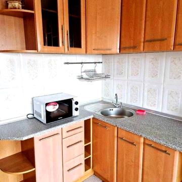 Здам в оренду гарну 1 кімнатну квартиру в центрі  міста!95 квартал