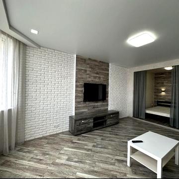 ЦЕНТР! Світло є! Сдам Большую 1 комн.кв по ул.Чорновола