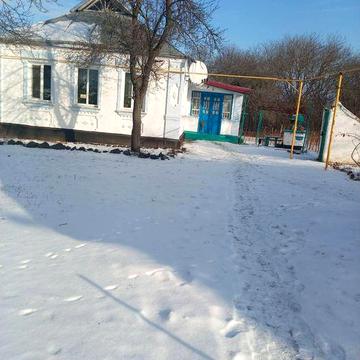 Продається газифікований будинок.