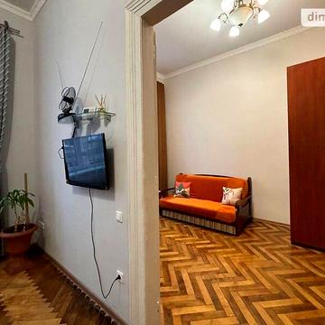 Довгострокова оренда 2к Квартира Хорватська вулиця