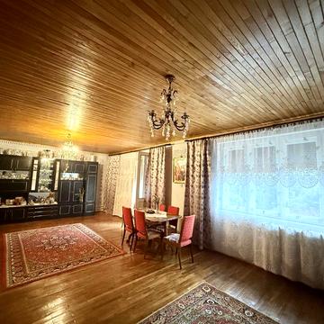 Поряд з лісом! Будинок з двома ділянками.