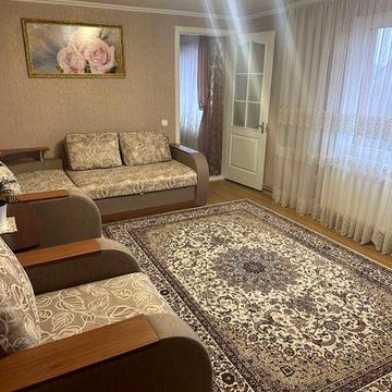 Будинок ,земля 13 соток