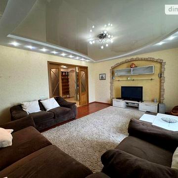 Довгострокова оренда 3к Квартира Робоча вулиця