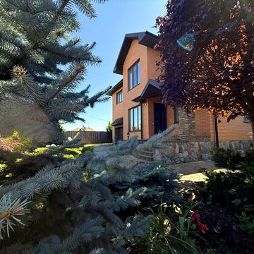 Івана Багряного вул. (Леоніда Бразова), 17