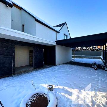 Продаж житлового будинку в р-ні вул.Маршала Рибалки,  Початок Роші