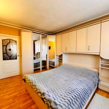 Продаж 2 кімн м.Позняки 5 хв, Драгоманова 44а , ремонт