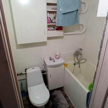 Інститутська вул., 16