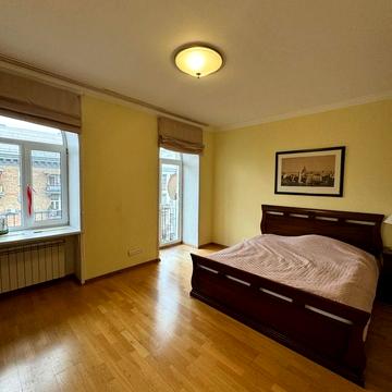 Шота Руставелі вул., 20