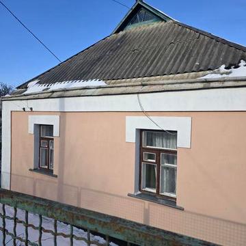 Продаж окремого будинку