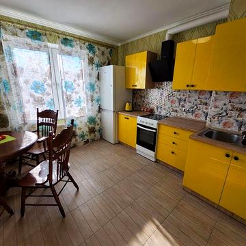 ЖК ПОЕТИЧНИЙ  Здолбунівська 13 продаж 2кім з ремонтом, меблями, технік ЖК ПОЕТИЧНИЙ