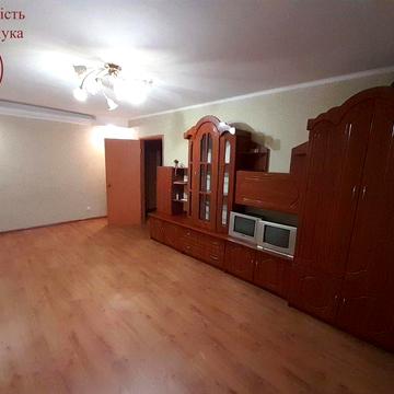 Продам 1 кім квартиру з великою лоджією на Лесі Українки