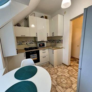 Здам .Однокімнатна   квартира вул. Грушевського