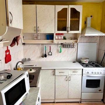 Продам квартиру на Братиславській 18 Б