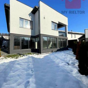 Продаж будинку р-н Червениця м.Ужгород