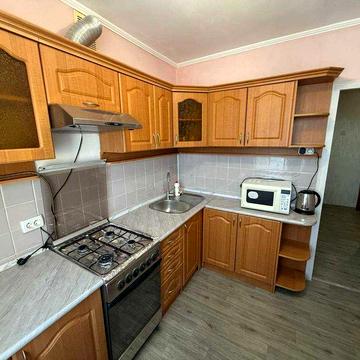 Оренда затишної 1 км. квартири