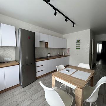 Корольова вул., 9а