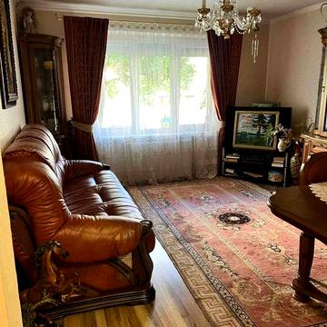 продаж 3-х кімнатної квартири р-н Росвигово