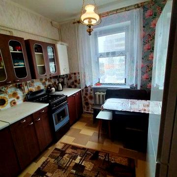 Сдаётся 2 комнатая квартира