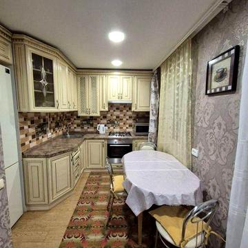 3 квартира, район Формаркет