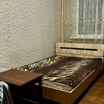 Сдам 2х ком кв у м. Индустриальная. В кв ГАЗ.