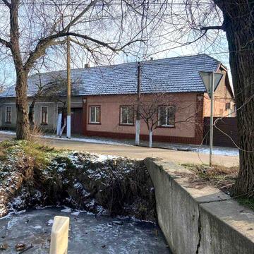 Продам дом центр