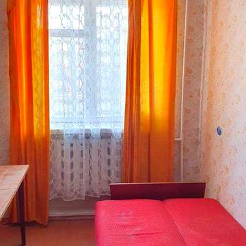 Продам 2х квартиру в районі спорттоварів