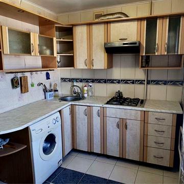 Здається в оренду 2 кімнтна квартира Центр міста