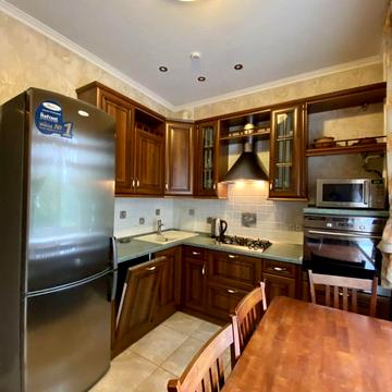 Миколи Пимоненка вул., 4