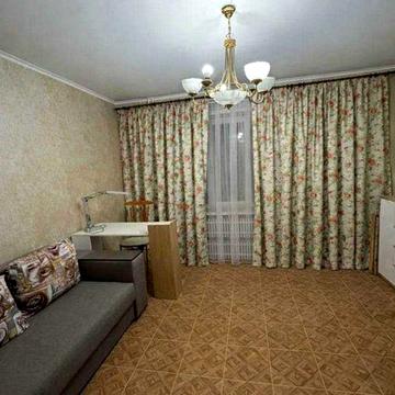 Продам 2к 50м2 3/12 Владислава Зубенко Сертификат!!! Торг!!!