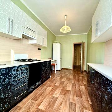 Без% 1 кімнатна квартира вул. Старокиївська, 99